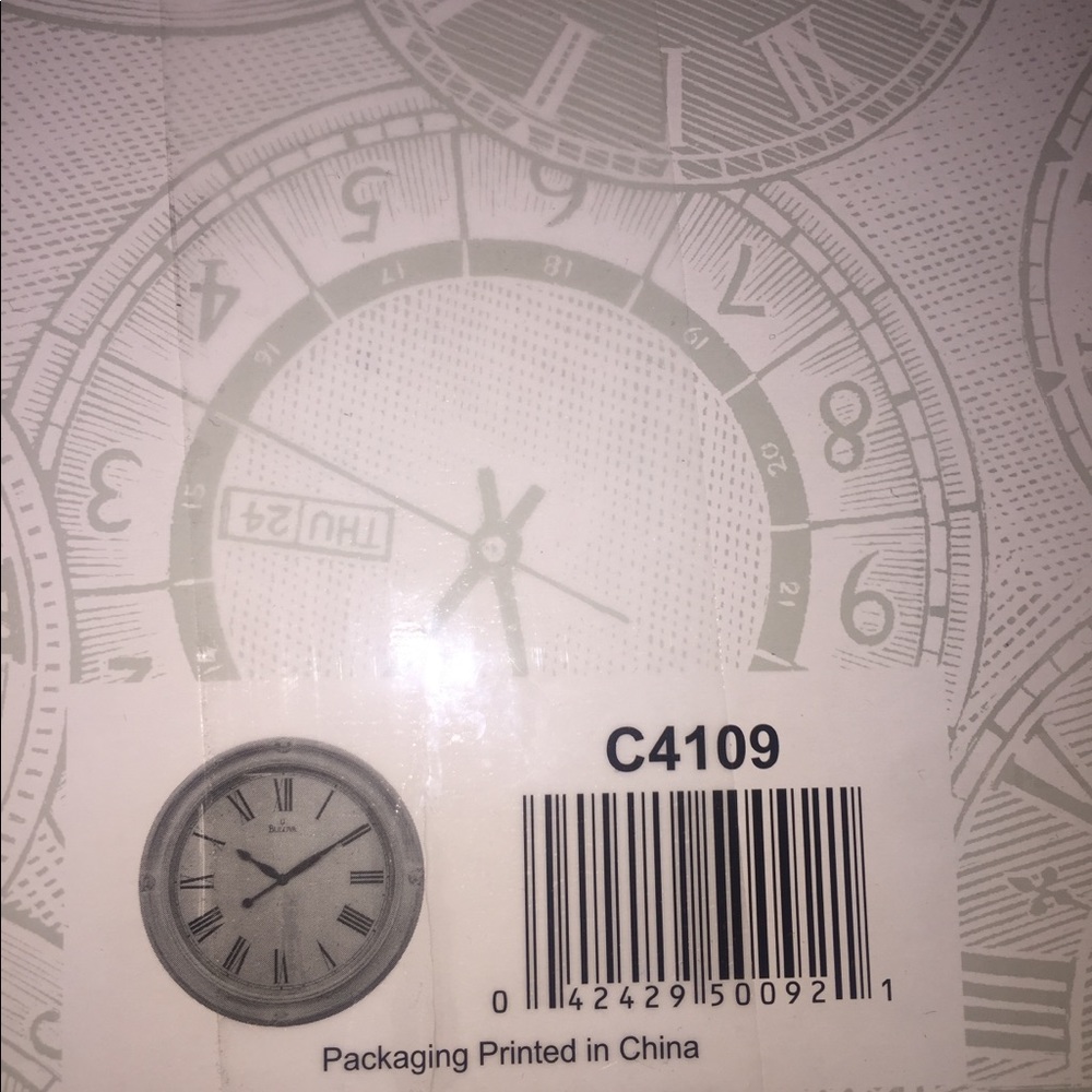 Bulova brand new wall clock ⏰- stunner ! - Picture 5 of 11
